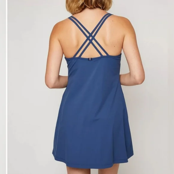NWT FourLaps Vitality Athleisure Sport Dress Built-in Shorts Midnight Blue Small - Picture 11 of 13